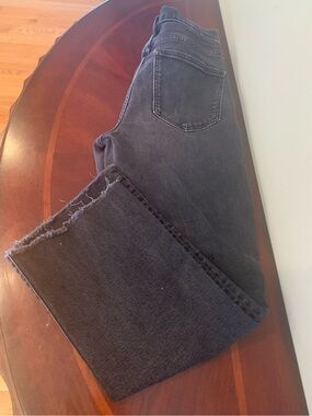 GAP Kick Fit High Rise Raw Hem Black Jeans